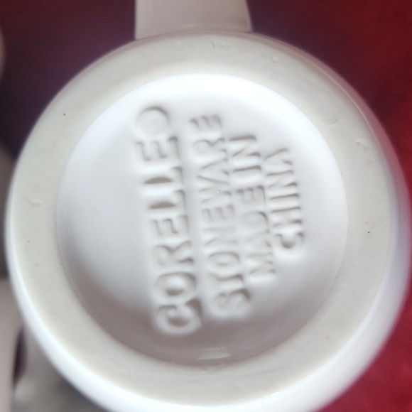 ☆ Set of 3 Corelle Stoneware 2306056. White with Red Rim.☆ - Picture 5 of 7